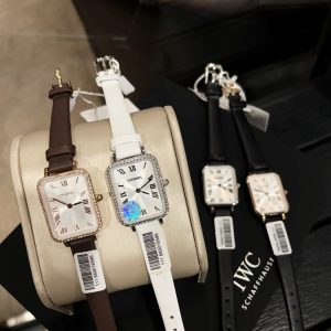 New Fashion CN Watch C007