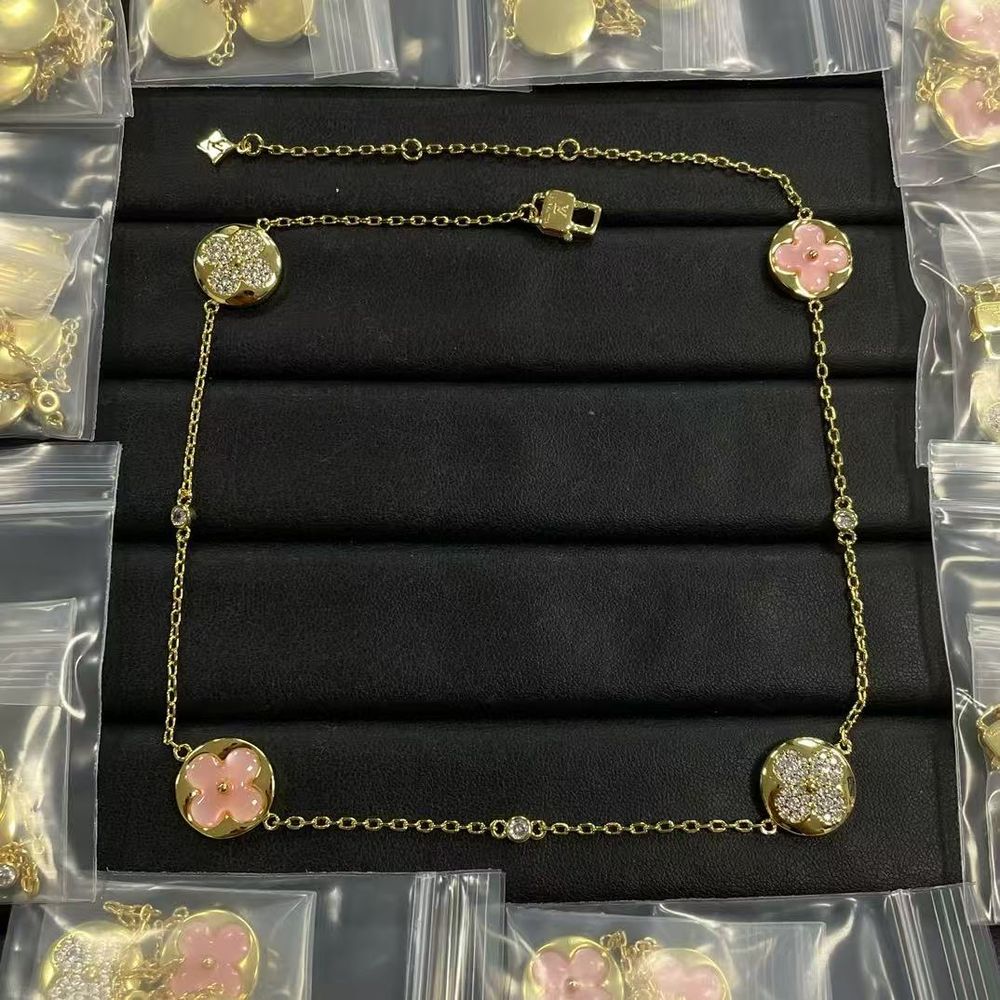New Arrival LV Necklace 120 New Arrival LV Necklace 120