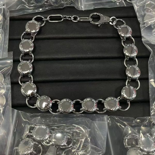New Arrival LV Necklace 119