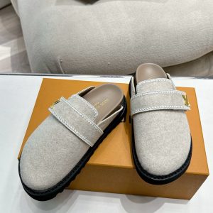 New Fashion Women Slippers 127
