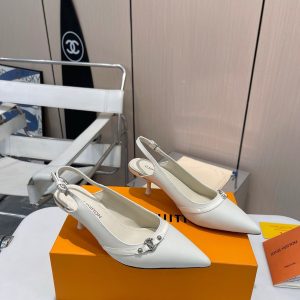 New Fashion Women Slippers 125